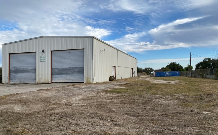 Pictures of Industrial property located at 4836 Fish Ln, Beeville, TX 78102 for sales - image #1