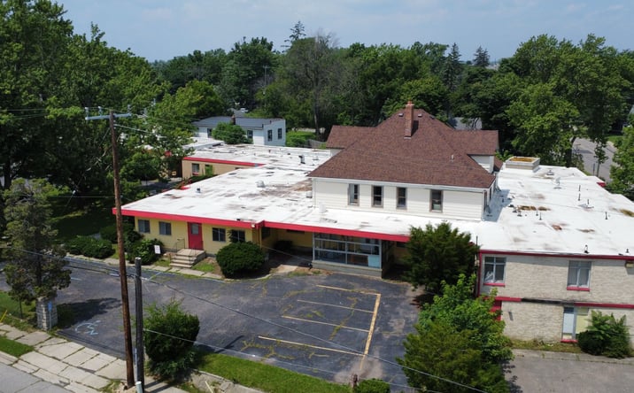 Pictures of Retail property located at 161 State St, Pontiac, MI 48341 for sales - image #1