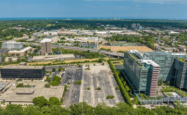 Pictures of Land property located at 9801 Woods Dr, Skokie, IL 60077 for sales - image #1