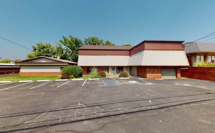 Pictures of Office property located at 12249 US-30, Irwin, PA 15642 for sales - image #1
