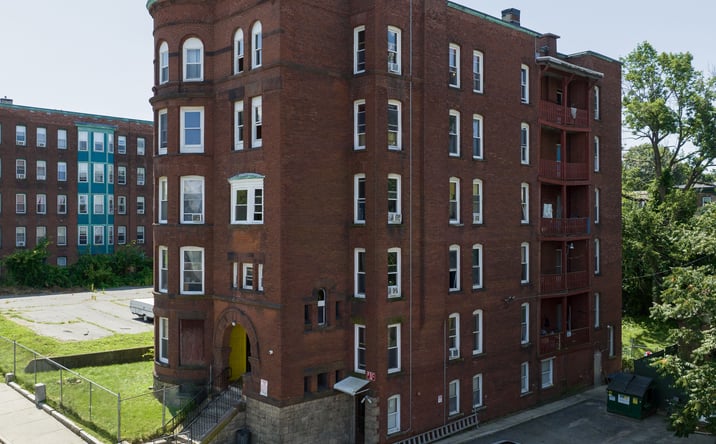 Pictures of Multifamily property located at 12 Oread St, Worcester, MA 01608 for sales - image #1