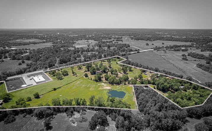 Pictures of Land property located at 26298 Hwy 105 W, Montgomery, TX 77356 for sales - image #1