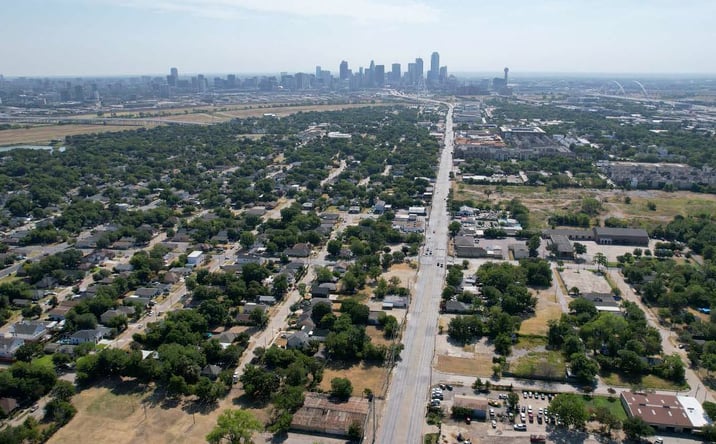 Pictures of Land property located at 1831 Singleton Blvd, Dallas, TX 75212 for sales - image #1