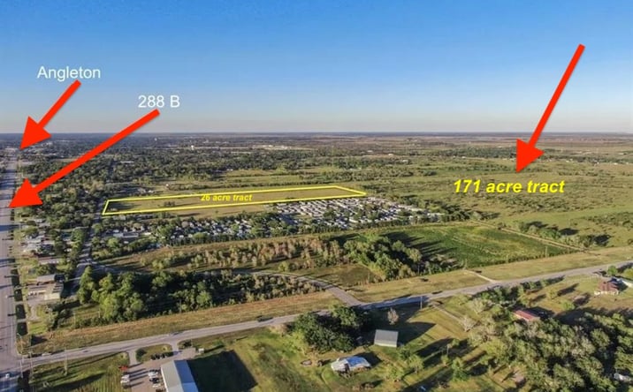 Pictures of Land property located at 220 County Rd , TX, Angleton, TX 77515 for sales - image #1