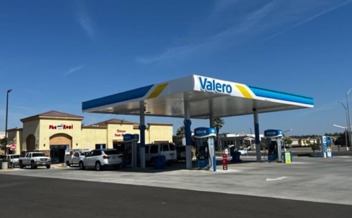 Pictures of Retail property located at 14859 W Whitesbridge Ave, Kerman, CA 93630 for sales - image #1