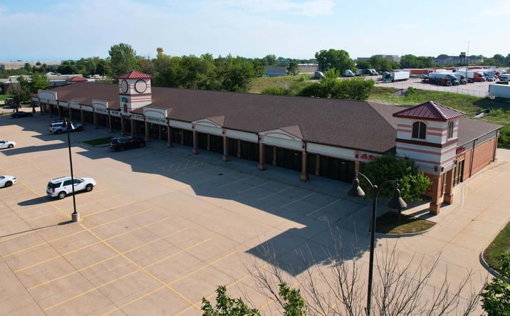 image of property at 3881 121ST ST Urbandale IA 50323-2420