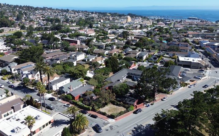 Pictures of Multifamily property located at 942 Munras Ave, Monterey, CA 93940, 120 Carmelito Ave, Monterey, CA 93940 for sales - image #1