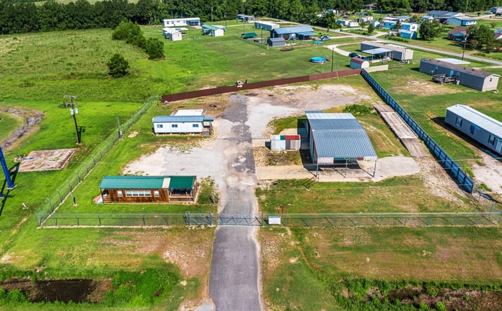 Pictures of Office property located at 15250 US-165, Kinder, LA 70648 for sales - image #1