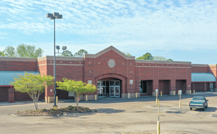 Pictures of Retail property located at 4025 Eastern Blvd, Montgomery, AL 36116 for sales - image #1