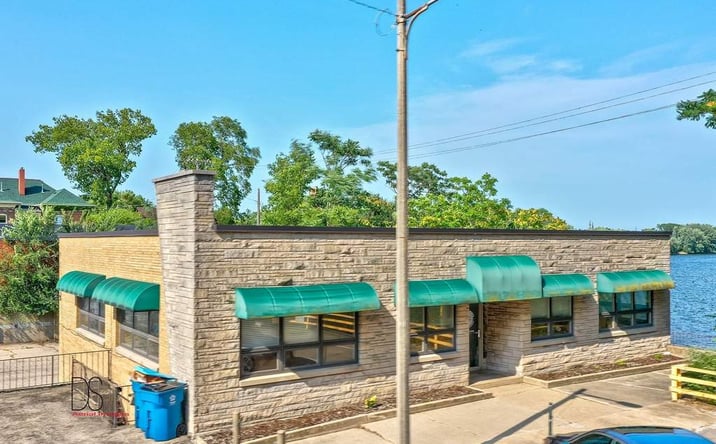 Pictures of Office property located at 130 E Madison St, Ottawa, IL 61350 for sales - image #1