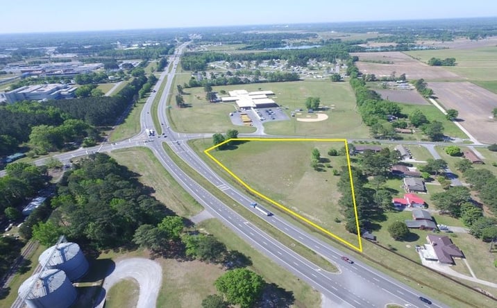 Pictures of Land property located at 3201 N Memorial Dr, Greenville, NC 27834 for sales - image #1