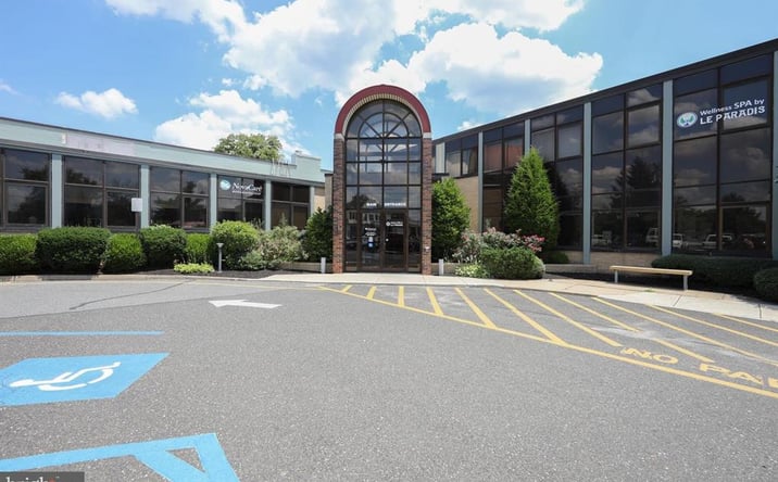 Pictures of Office, Special Purpose property located at 17 White Horse Pike, Haddon Heights, NJ 08035 for sales - image #1