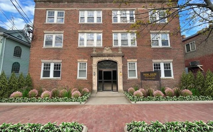 233 Lafayette Street in Salem, MA 01970
