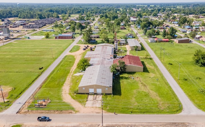 Pictures of Industrial property located at 212 108th St, Amory, MS 38821 for sales - image #1