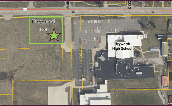 Pictures of Land property located at 812 W Cleveland St, Heyworth, IL 61745 for sales - image #1