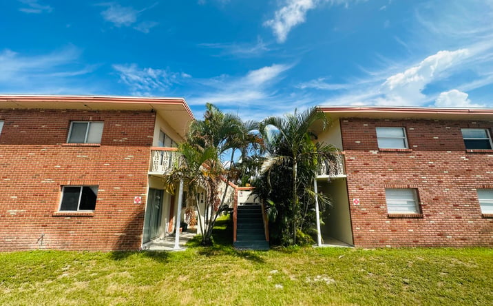Pictures of Multifamily property located at 418 Adams Avenue, Cape Canaveral, FL 32920 for sales - image #1