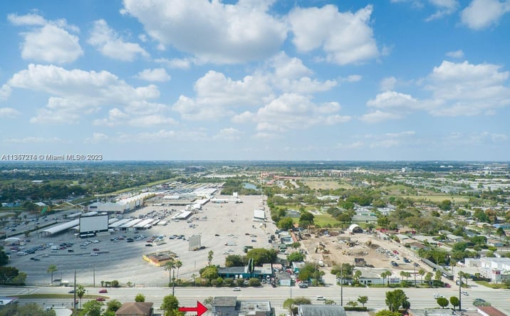 Pictures of Multifamily property located at 1118 NW 31 Av, Fort Lauderdale, FL 33311 for sales - image #1
