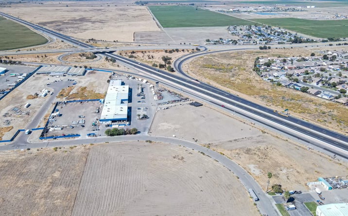 Pictures of Land property located at 855 Commerce Way, Lemoore, CA 93245 for sales - image #1