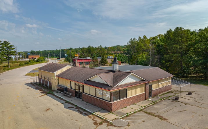 Pictures of Retail, Office, Multifamily property located at 650 S Frontage, Wisconsin Dells, WI 53965 for sales - image #1