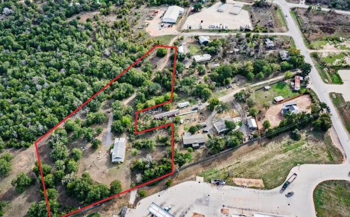 Pictures of Mixed Use property located at 120 James Hoskins Ln, Cedar Creek, TX 78612 for sales - image #1