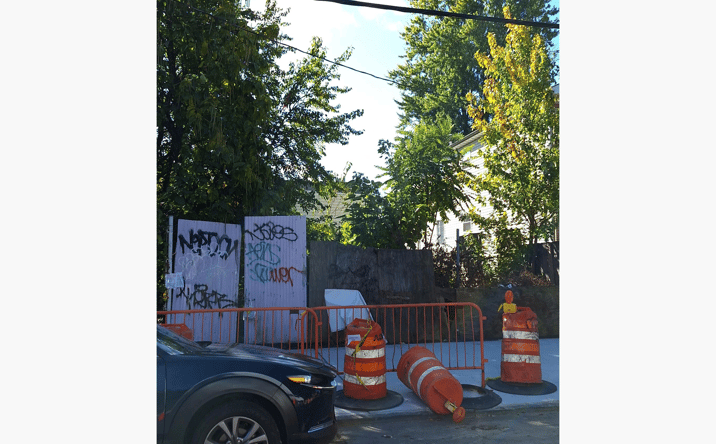 Pictures of Land property located at 576 Glenmore Ave, Brooklyn, NY 11207 for sales - image #1