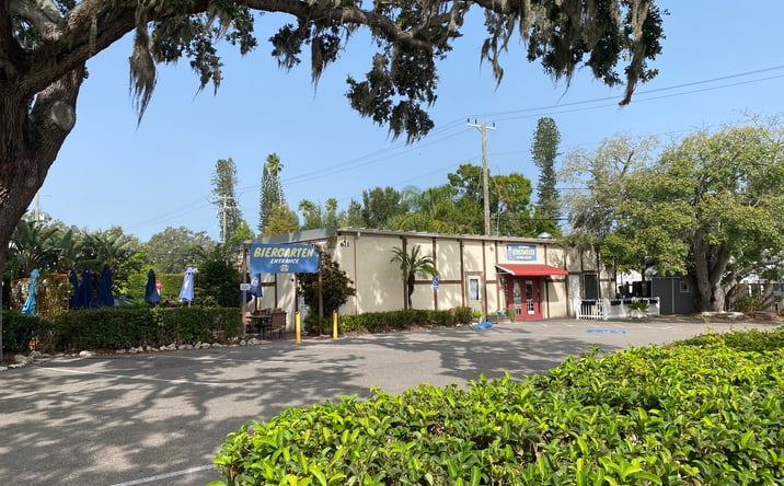 Pictures of Retail property located at 611 Manatee Ave E, Bradenton, FL 34208 for sales - image #1