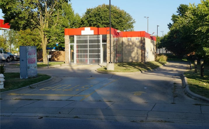 Pictures of Industrial property located at 1006 N Marvin Avenue, Fayetteville, AR 72704 for sales - image #1