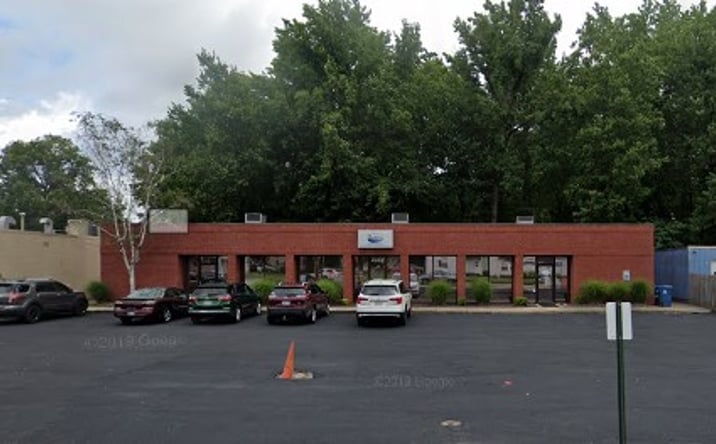 Pictures of Office property located at 2340 Washington Ave, Evansville, IN 47714 for sales - image #1