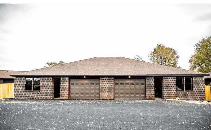 Pictures of Multifamily property located at 1213 Rd F .2 NE, Moses Lake, WA 98837 for sales - image #1
