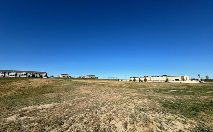 Pictures of Land property located at TBD 17th & 56th Street Tract A, Kearney, NE 68845 for sales - image #1