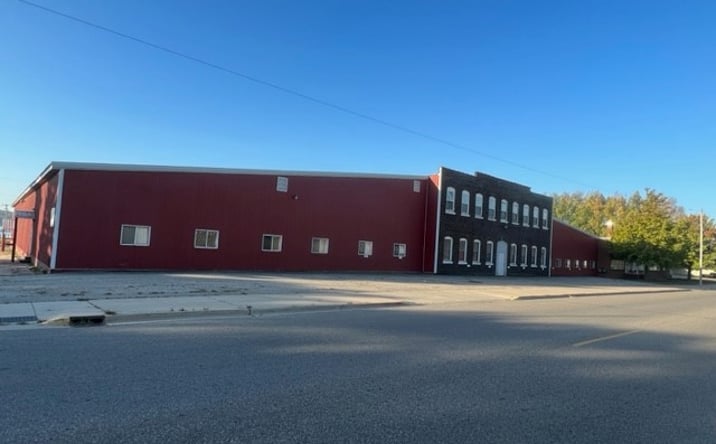 Pictures of Industrial property located at 246 E Dowland St, Ludington, MI 49431 for sales - image #1