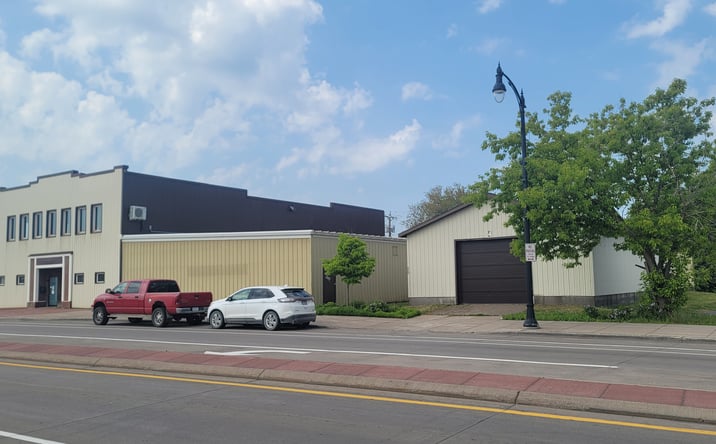 Pictures of Industrial property located at 431 Tower Ave, Superior, WI 54880 for sales - image #1