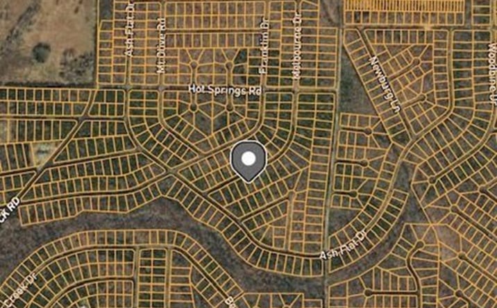 Pictures of Land property located at 1510-1518 Melbourne Drive, Horseshoe Bend, AR 72512 for sales - image #1