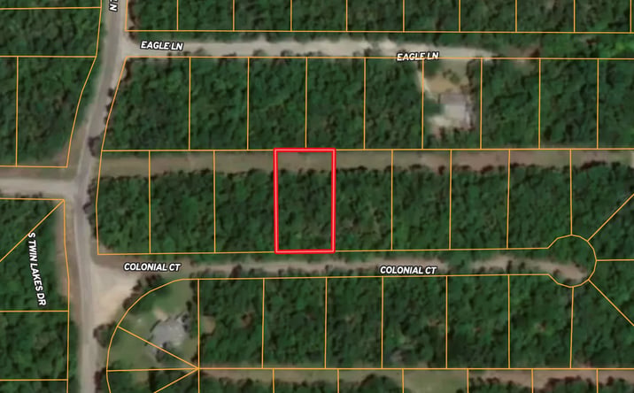 Pictures of Land property located at 1108 Colonial Court, Horseshoe Bend, AR 72512 for sales - image #1
