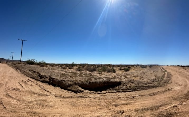 Pictures of Land property located at Salinas Rd, Hinkley, CA 92347 for sales - image #1