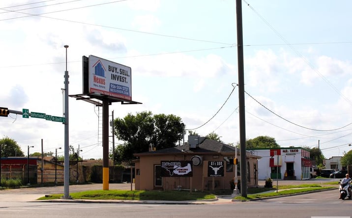 Pictures of Retail property located at 2704 Boca Chica Blvd., Brownsville, TX 78521 for sales - image #1