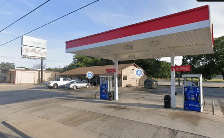 Pictures of Retail property located at 106 E Hall St, Bangs, TX 76823 for sales - image #1