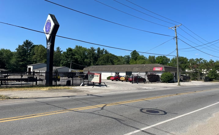 Pictures of Retail property located at 1651 Toledo Rd, Elkhart, IN 46516 for sales - image #1