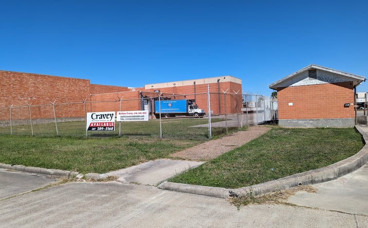 Pictures of Industrial property located at 230 E Maddox Ave, Aransas Pass, TX 78336 for sales - image #1