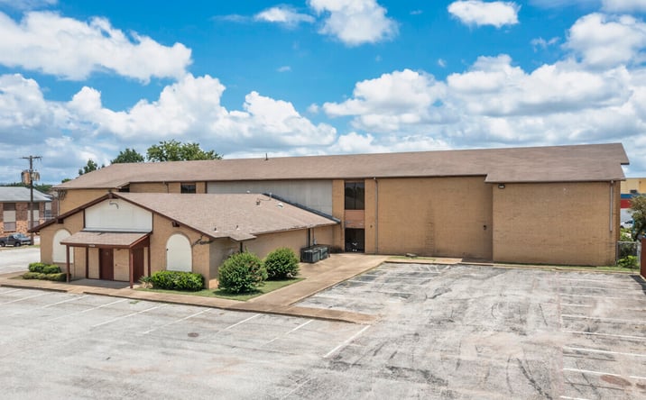 Pictures of Industrial, Hospitality, Mixed Use, Land, Self Storage property located at 1150 Fuller Dr, Dallas, TX 75218 for sales - image #1