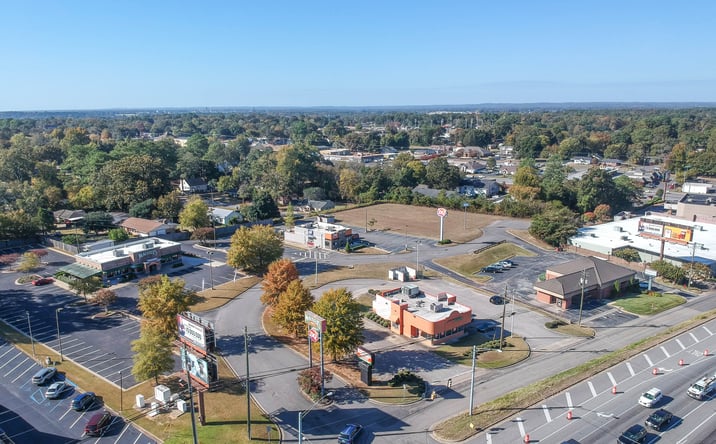 Pictures of Land property located at 3055 Tyler Dr, Northport, AL 35476 for sales - image #1