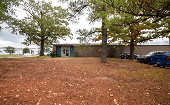 Pictures of Industrial property located at 6005 Scott Hamilton Dr, Little Rock, AR 72209 for sales - image #1
