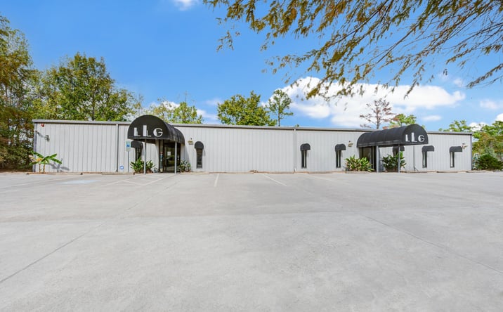 Pictures of Industrial property located at 7415 Eastex Freeway Plaza, Beaumont, TX 77708 for sales - image #1