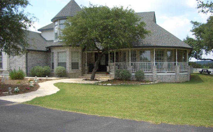 Pictures of Multifamily property located at 610 Old Boerne Rd, Bulverde, TX 78163 for sales - image #1