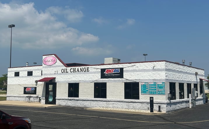 Pictures of Retail property located at 5200 52nd St, Kenosha, WI 53144 for sales - image #1