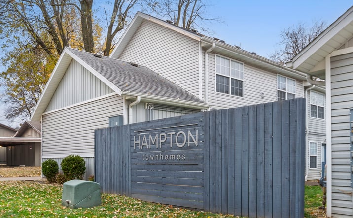 Pictures of Multifamily property located at 311 S Hampton Ave, Springfield, MO 65806 for sales - image #1