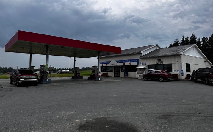 Pictures of Retail property located at 907 Presque Isle Rd, Caribou, ME 04736 for sales - image #1