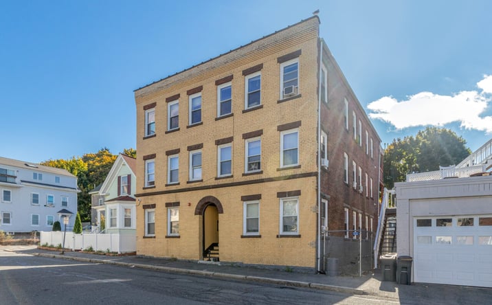 48 Pond Street in Beverly, MA 01915