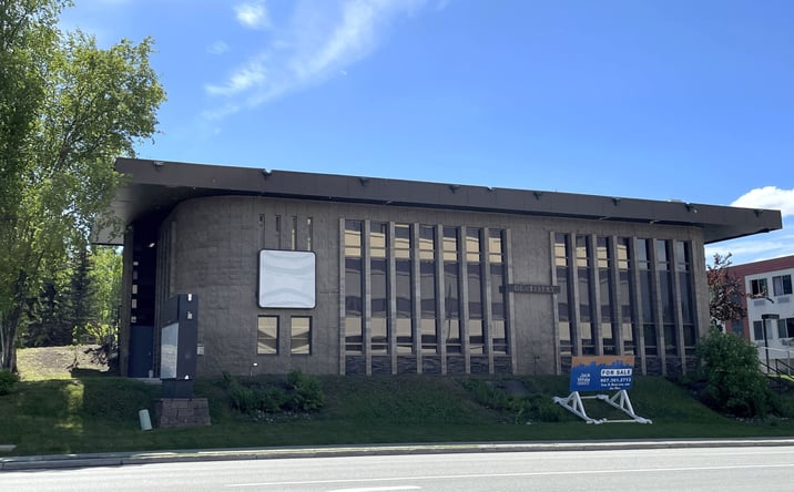 Pictures of Office property located at 3606 Rhone Cir, Anchorage, AK 99508 for sales - image #1