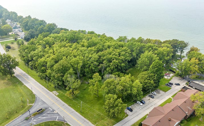 Pictures of Land, Multifamily property located at 3337 Lake Road W, Ashtabula, OH 44004 for sales - image #1